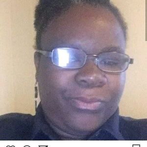 Meet your Posher, Amelia